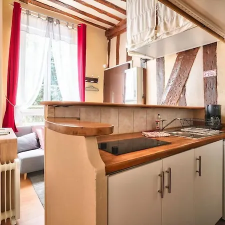 Apartment Amazing Beaubourg Le Marais Paris